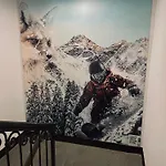 Alpine Hut Apartamento *