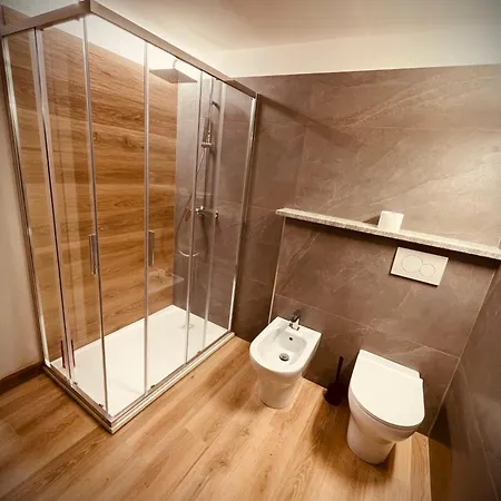 Alpine Hut * Пон-Сен-Мартен