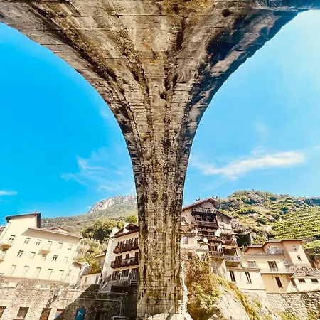 Alpine Hut Пон-Сен-Мартен