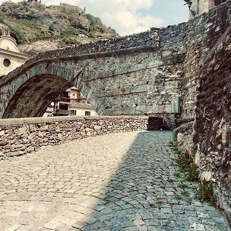 Апартаменты Alpine Hut *